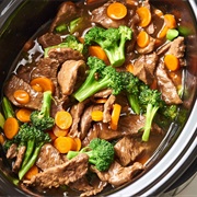 Slow-Cooked Beef and Broccoli