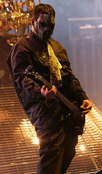 R.I.P Paul Gray - (Slipknot Bassist)