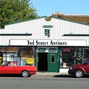 3rd Street Antiques (Puyallup, Washington)