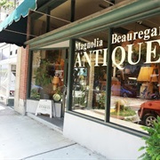 Magnolia Beauregard&#39;s Antiques (Asheville, NC)