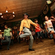 Learn How to Line Dance