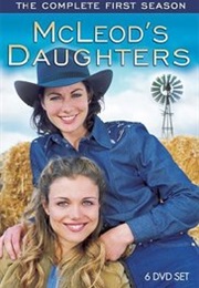 McLeod&#39;S Daughters (2001)