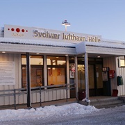 Svolvær Airport, Helle
