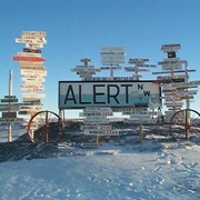 Alert, Nunavut, Canada (World&#39;s Northern Most Town)