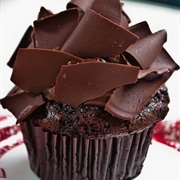 Chocolate Peanut-Butter Cupcake