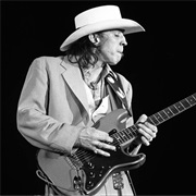 Stevie Ray Vaughan, 35, Helicopter Accident