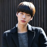 Cheon Yoon Jae (Ahn Jae Hyun)