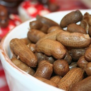 Hot Boiled Peanuts