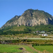 Mount Sanbangsan, Jeju