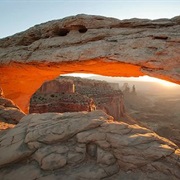 Mesa Arch, Island in the Sky, Canyonlands National Park, Utah