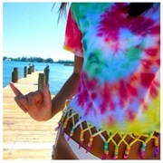 Make Tie-Dyed T-Shirts