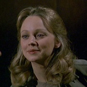 Shelley Long (Lt. Mendenhall)