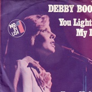 You Light Up My Life - Debby Boone(1977)