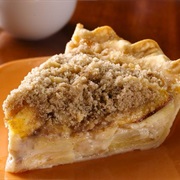 Sour Cream Apple Pie With Streusel