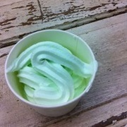 Pistachio Frozen Yogurt