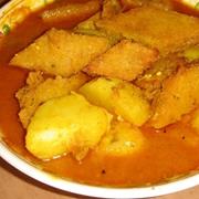 Lentil Cakes in Spicy Gravy/ Dhokar Dalna
