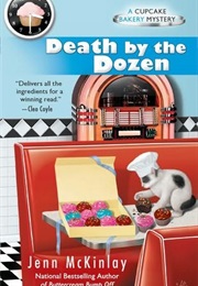 Death by the Dozen (Jenn McKinlay)