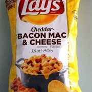 Cheddar Bacon Mac and Cheese Chips