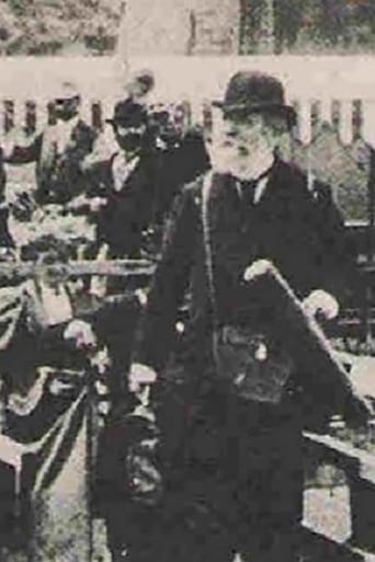 The Photographical Congress Arrives in Lyon (1895)