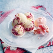 Clotted Cream and Raspberry Ripple Ice Cream
