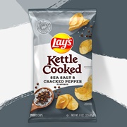 Lay&#39;s Kettle Cooked Sea Salt &amp; Cracked Pepper