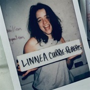 Linnea Currie-Roberts (Queer, She/Her)