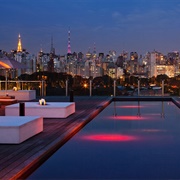 Hotel With Rooftop Pool in a Big City