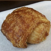 Cheddar and Sage Croissant