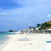 Seven Mile Beach, Cayman Islands 🇰🇾
