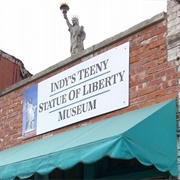 Indy&#39;s Teeny Statue of Liberty Museum
