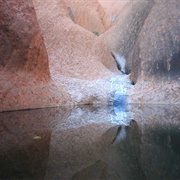 Muṯitjulu Waterhole, Uluru, NT