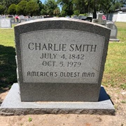 Grave of &#39;America&#39;s Oldest Man&#39;