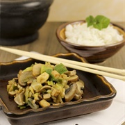 Rice With Stir-Fried Tofu, Mushrooms and Leek