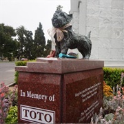 Toto Canine Movie Star Memorial Marker