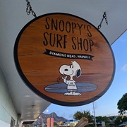 Snoopy&#39;s Surf Shop