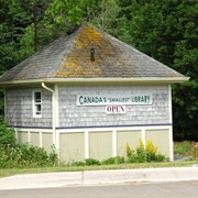 Canada&#39;s Smallest Library