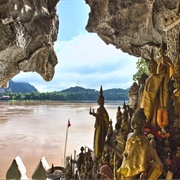 Pak Ou Caves (Laos)