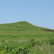 Spirit Mound Historic Prairie