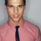 Taylor Lautner