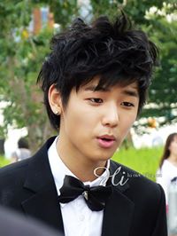 Kang Min Hyuk