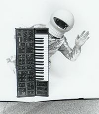 Roger Joseph Manning Jr.