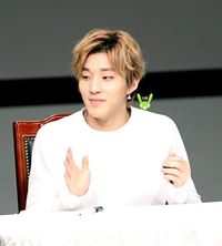 Moon Jongup (문종업)