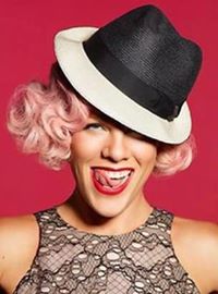 <3 <3 <3 P!Nk P!Nk P!Nk <3 <3 <3