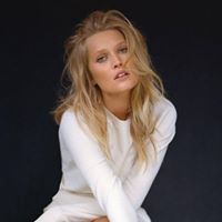 Toni Garrn
