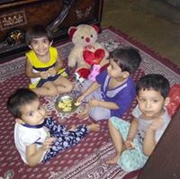 I LOVE TO HANG OUT WITH FRIENDS