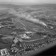 Trondheim Airport, Lade