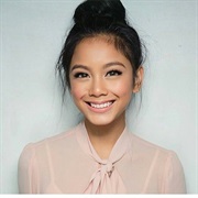Ylona Garcia