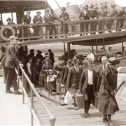 Immigrants' Last Names Were Americanized Upon Arrival to Ellis Island