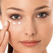 Apply Eye Cream With the Ring Finger