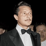 Oleg Cassini